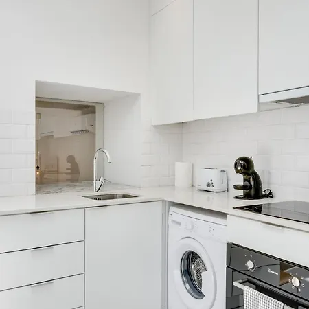 Alcantara Charm 3br ליסבון