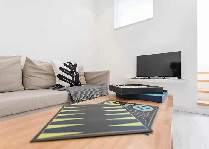 Апартаменты Alcantara Charm 3br