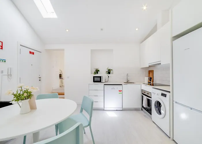 Alcantara Charm 3br Lisboa